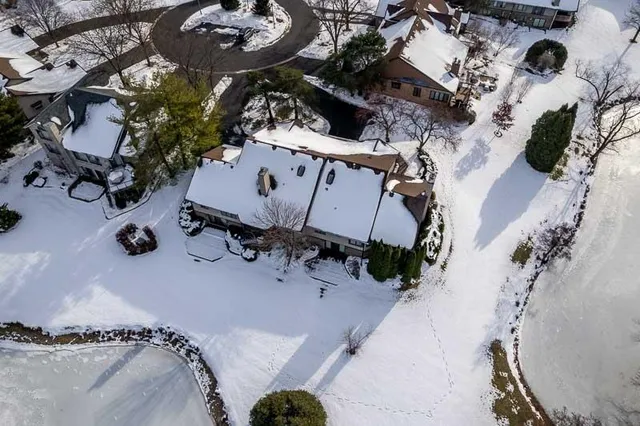 $335,000 | 6430 Old Hunters Run, Rockford, IL 61114