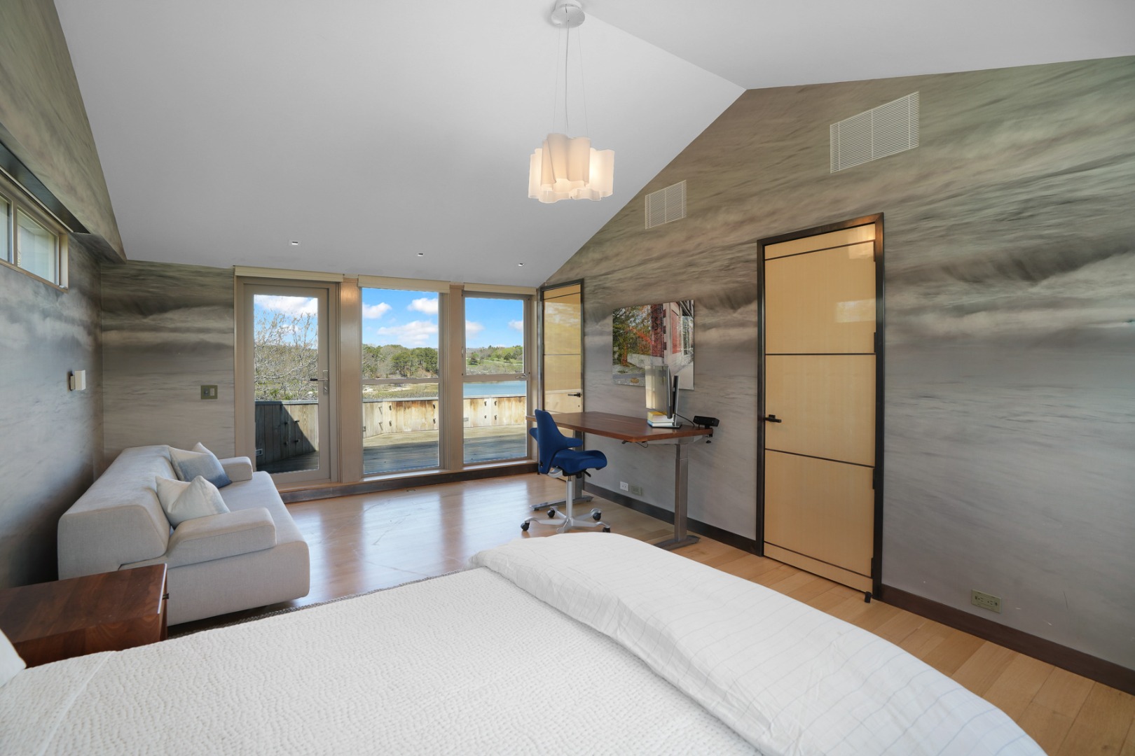 18 Point Inner Way Chilmark, MA 02535 - Photo 36 of 65 Second floor guest bedroom suite