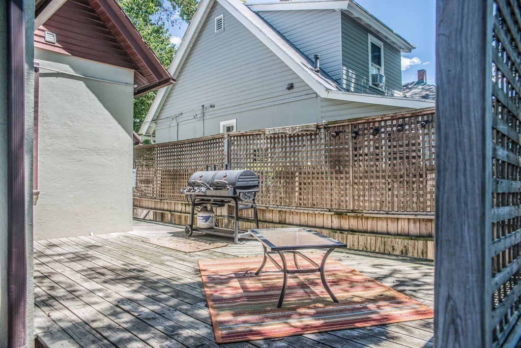 92 Ardmore Street Springfield, MA 01104 - Photo 23 of 29