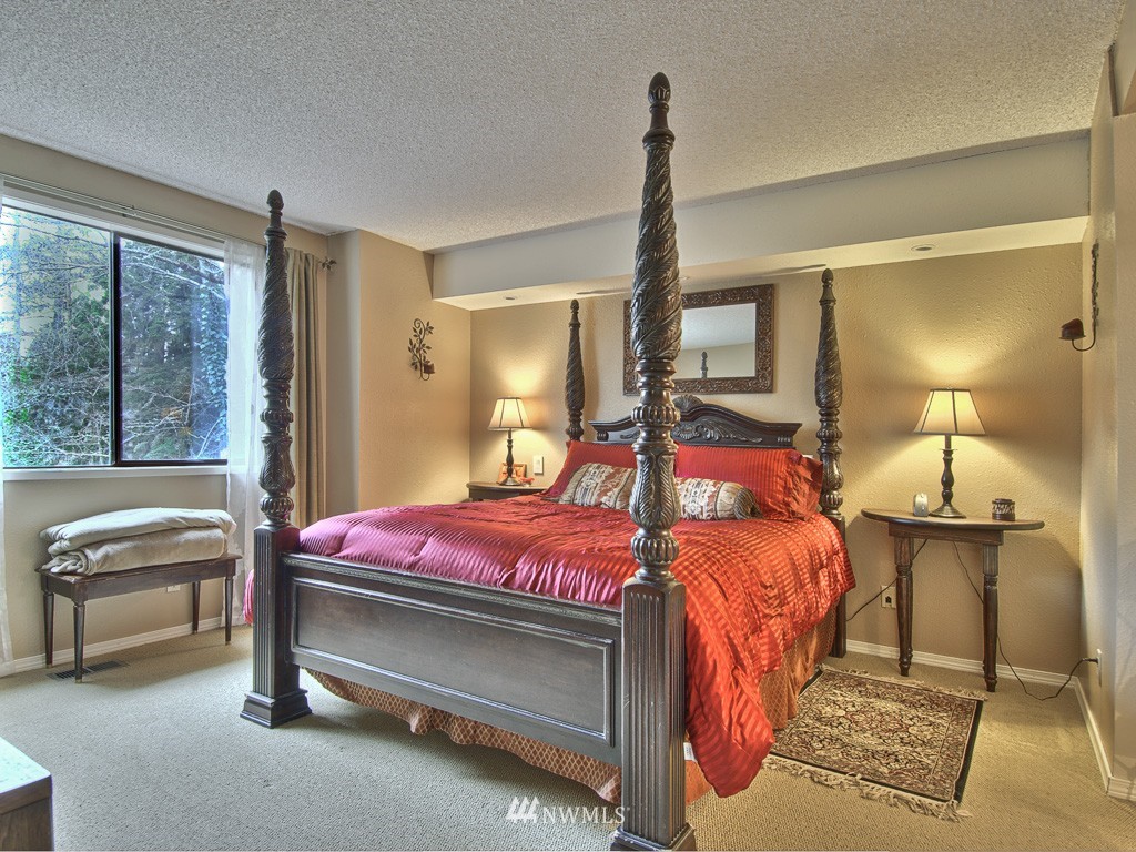 9011 Park Road Edmonds, WA 98026 - Photo 8 of 15
