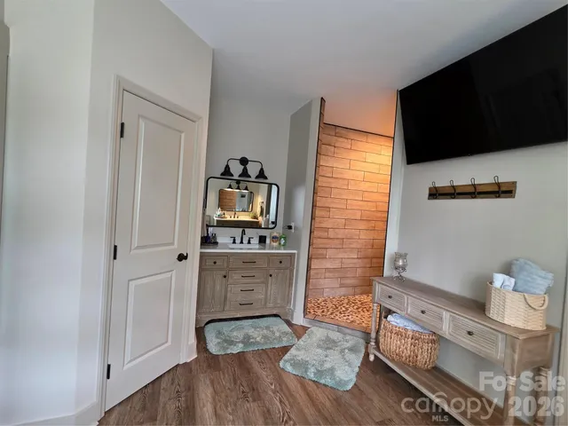 $859,999 | 425 West North Corner Road, Lancaster, SC 29720