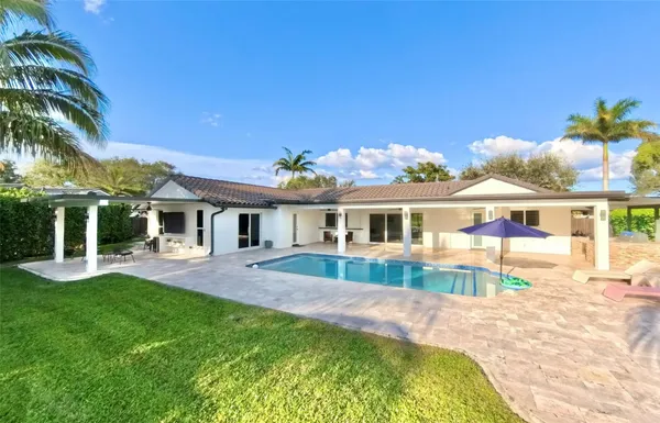 $6,800 | 481 West Tropical Way, Plantation, FL 33317