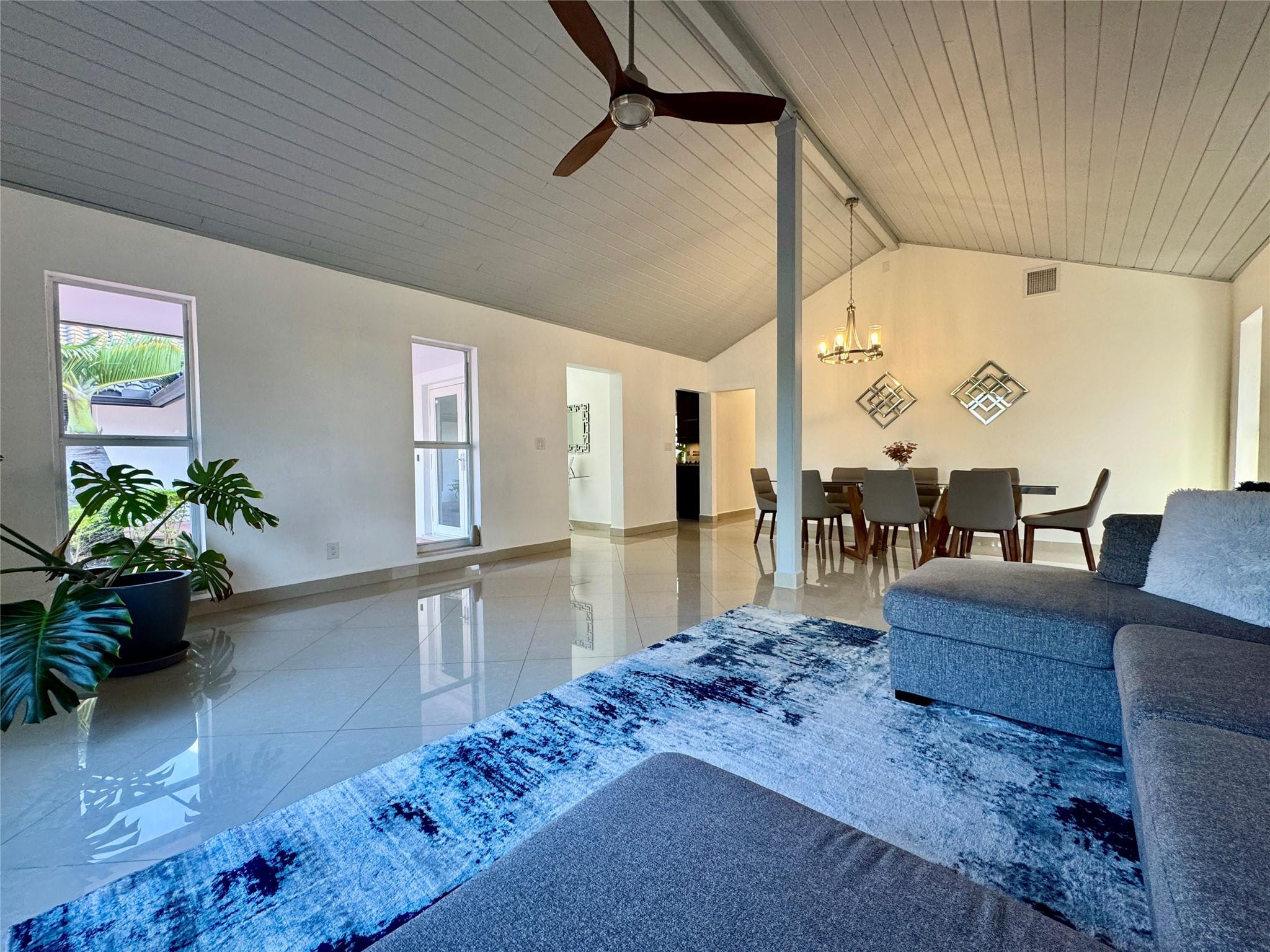481 West Tropical Way Plantation, FL 33317 - Photo 22 of 43 Photo 22