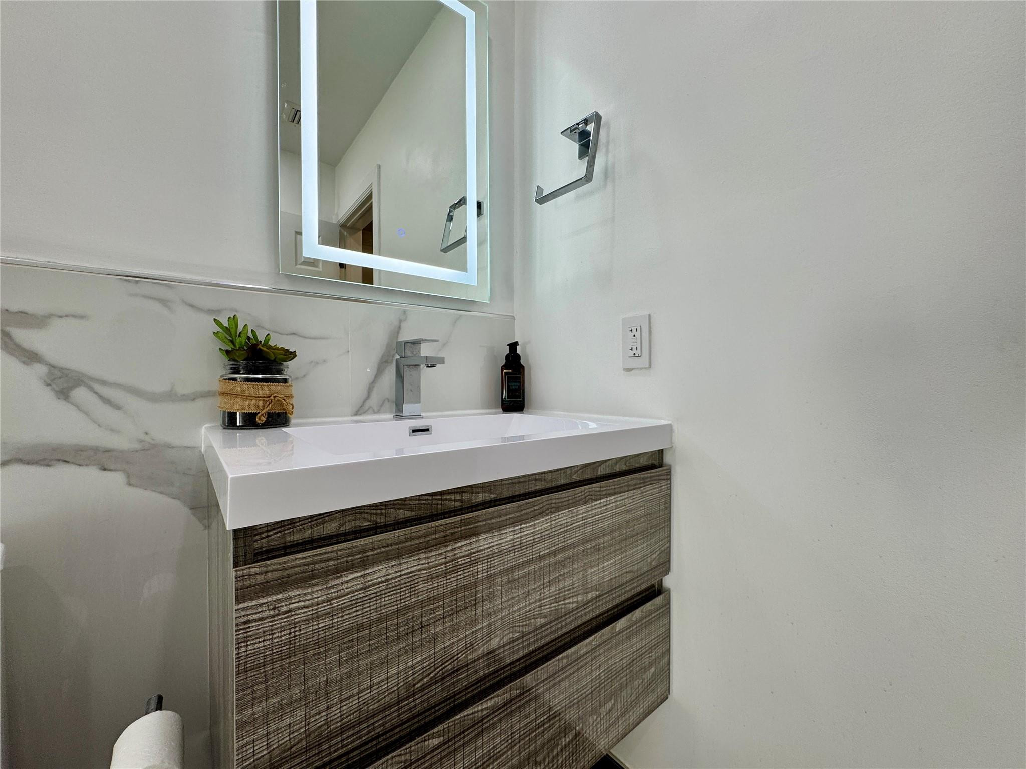 481 West Tropical Way Plantation, FL 33317 - Photo 25 of 43 Photo 25