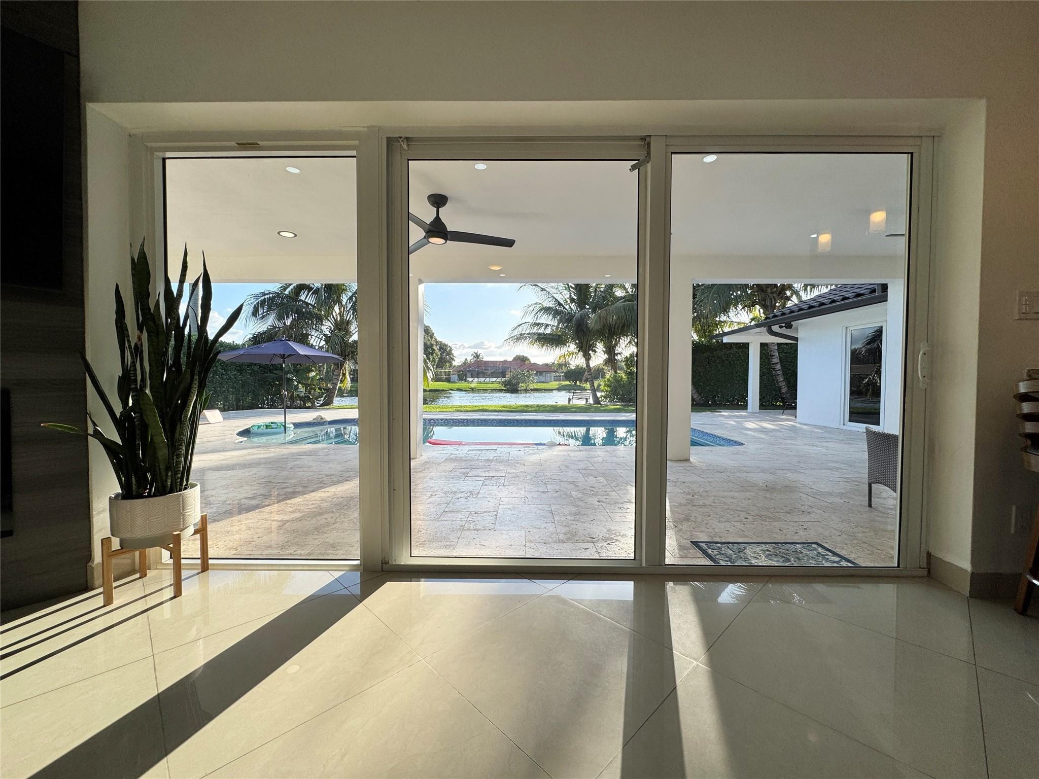 481 West Tropical Way Plantation, FL 33317 - Photo 7 of 43 Photo 7