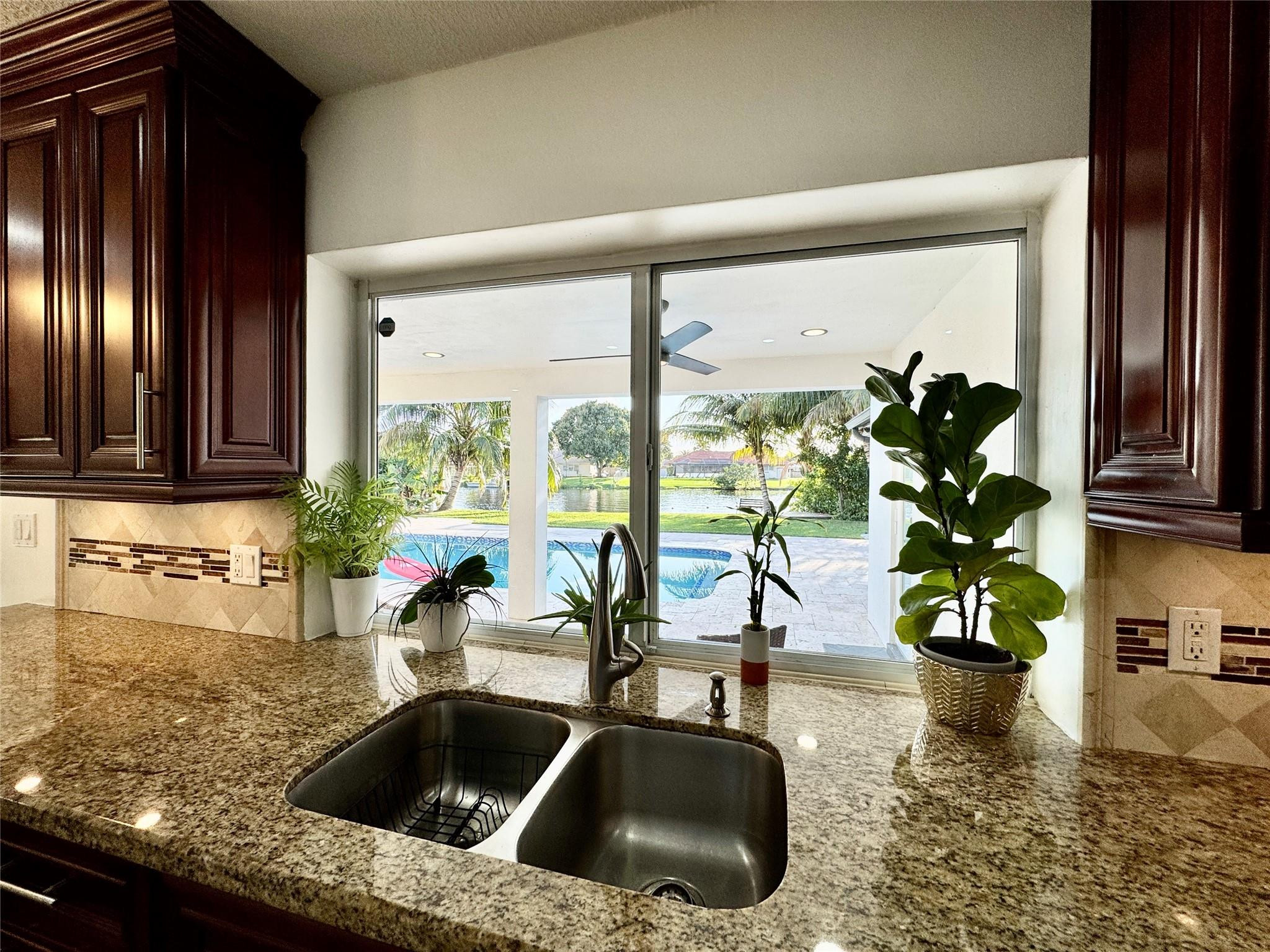 481 West Tropical Way Plantation, FL 33317 - Photo 10 of 43 Photo 10