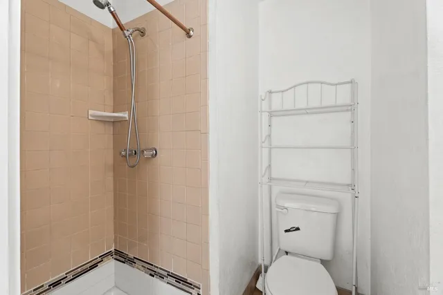 $399,000 | 630 2nd Street, Upper Lake, CA 95485