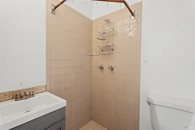 $399,000 | 630 2nd Street, Upper Lake, CA 95485