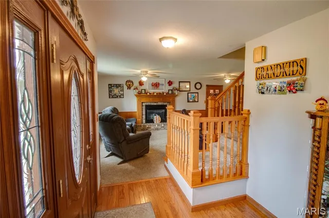 $230,000 | 23606 Bittersweet Place, Jerseyville, IL 62052