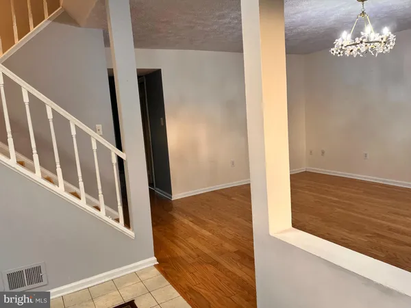 $2,600 | 8970 Miles Place, Manassas, VA 20110