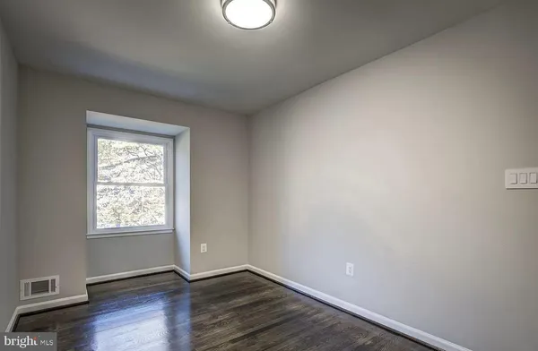 $2,500 | 14822 Bryan Court, Woodbridge, VA 22193