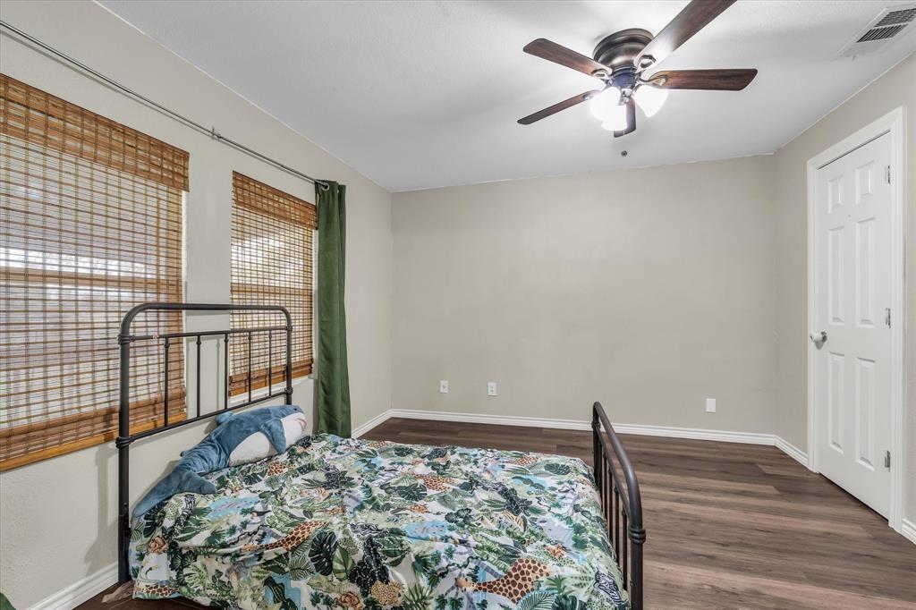 102 Goodwin Lane Moody, TX 76557 - Photo 12 of 32