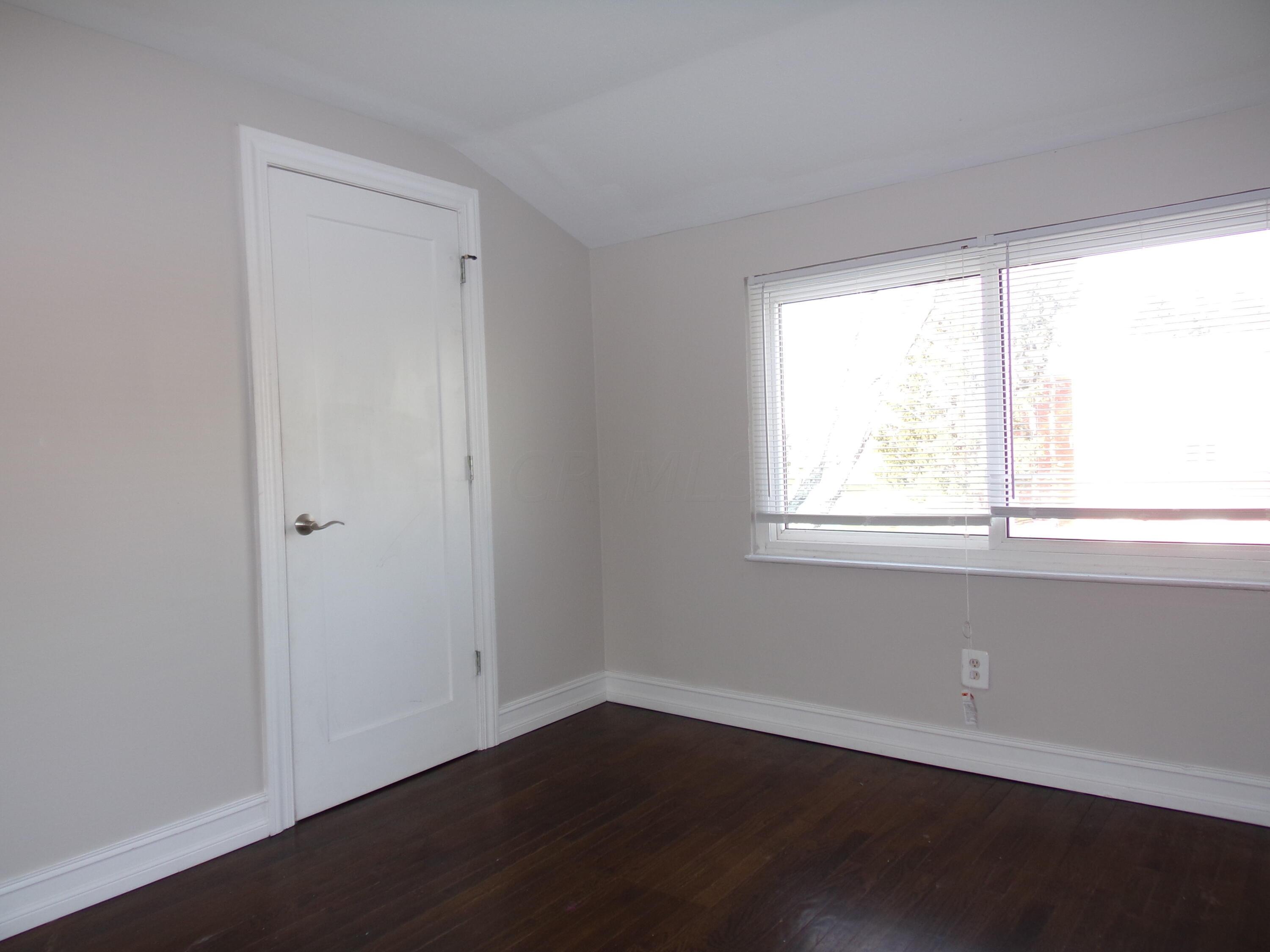 3709 Briggs Road, Unit 3711 Columbus, OH 43228 - Photo 8 of 19 3709