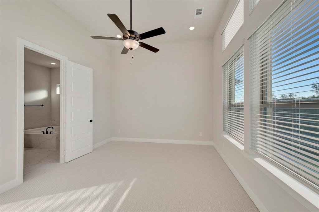 1520 Ebling Way Van Alstyne, TX 75495 - Photo 8 of 23