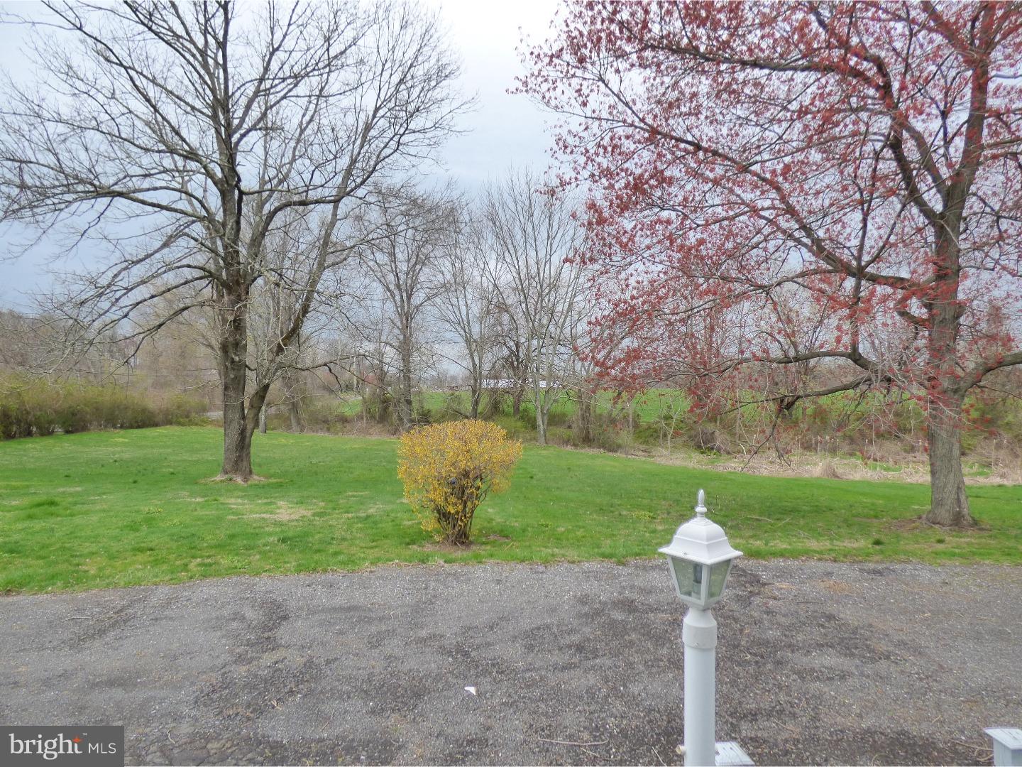463 Stoopville Road Newtown, PA 18940 - Photo 6 of 20 Gallery Image 6