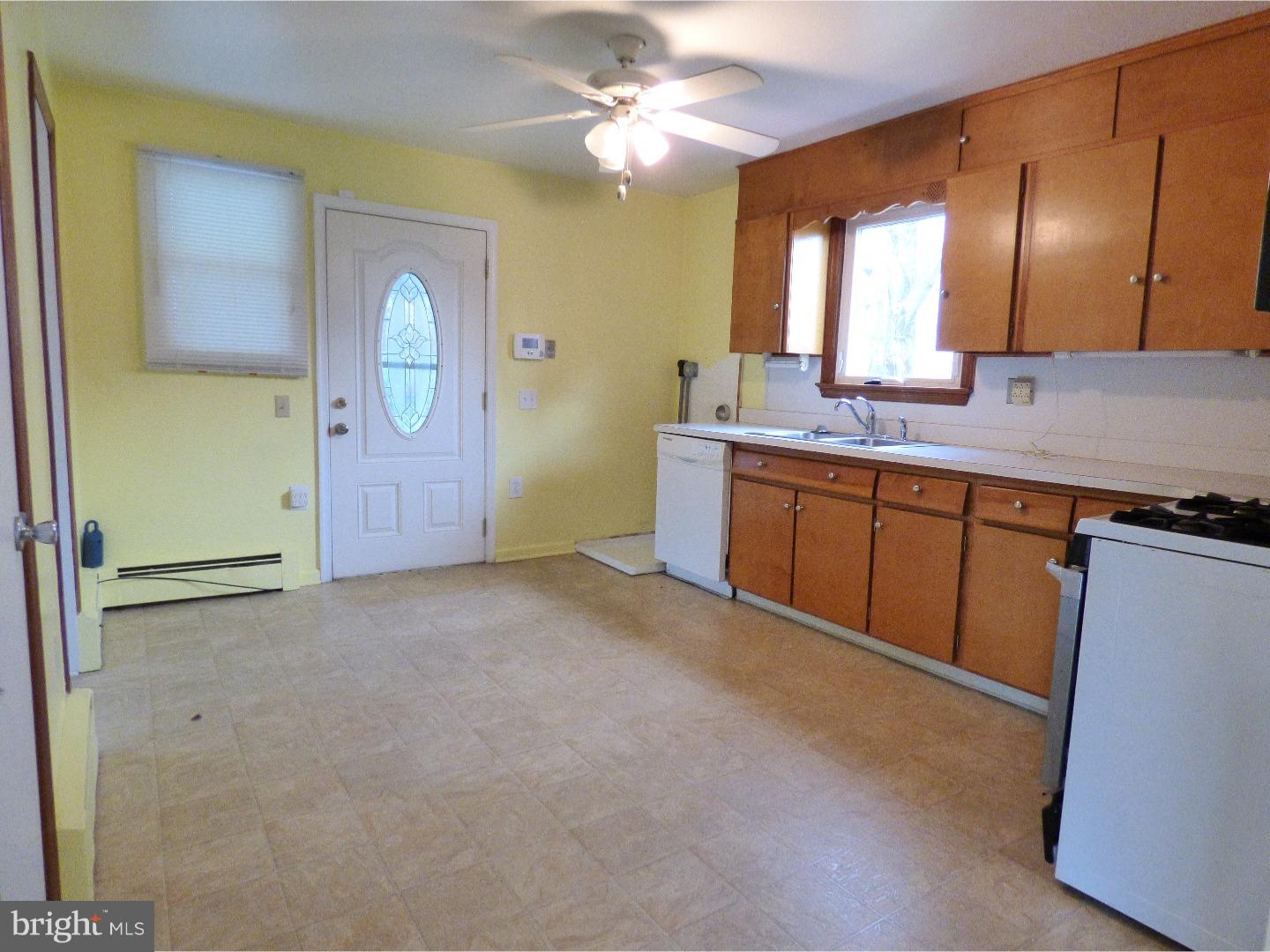 463 Stoopville Road Newtown, PA 18940 - Photo 8 of 20 Gallery Image 8