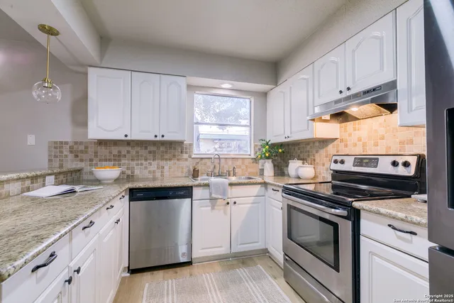 $238,777 | 8727 Tradewind Drive, Windcrest, TX 78239