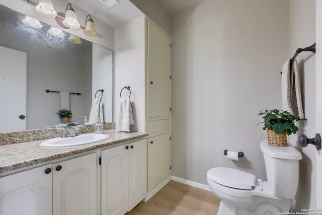 $238,777 | 8727 Tradewind Drive, Windcrest, TX 78239