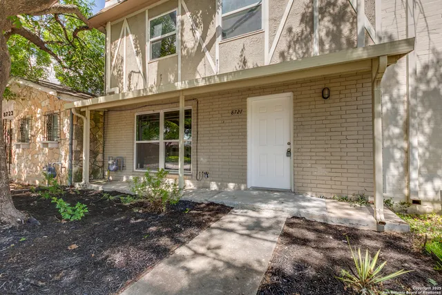 $238,777 | 8727 Tradewind Drive, Windcrest, TX 78239