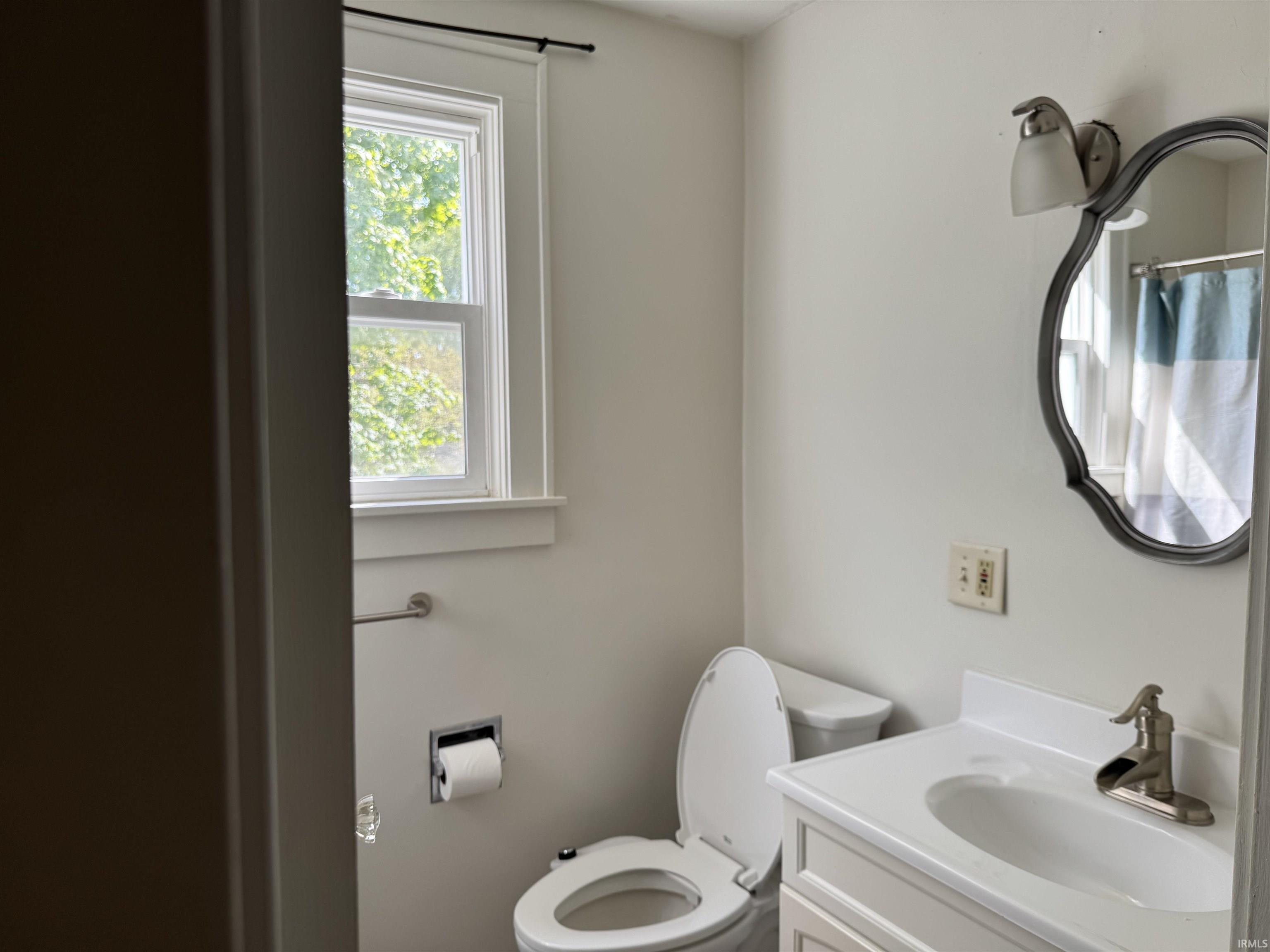 704 North Washington Street Decatur, IN 46733 - Photo 18 of 31