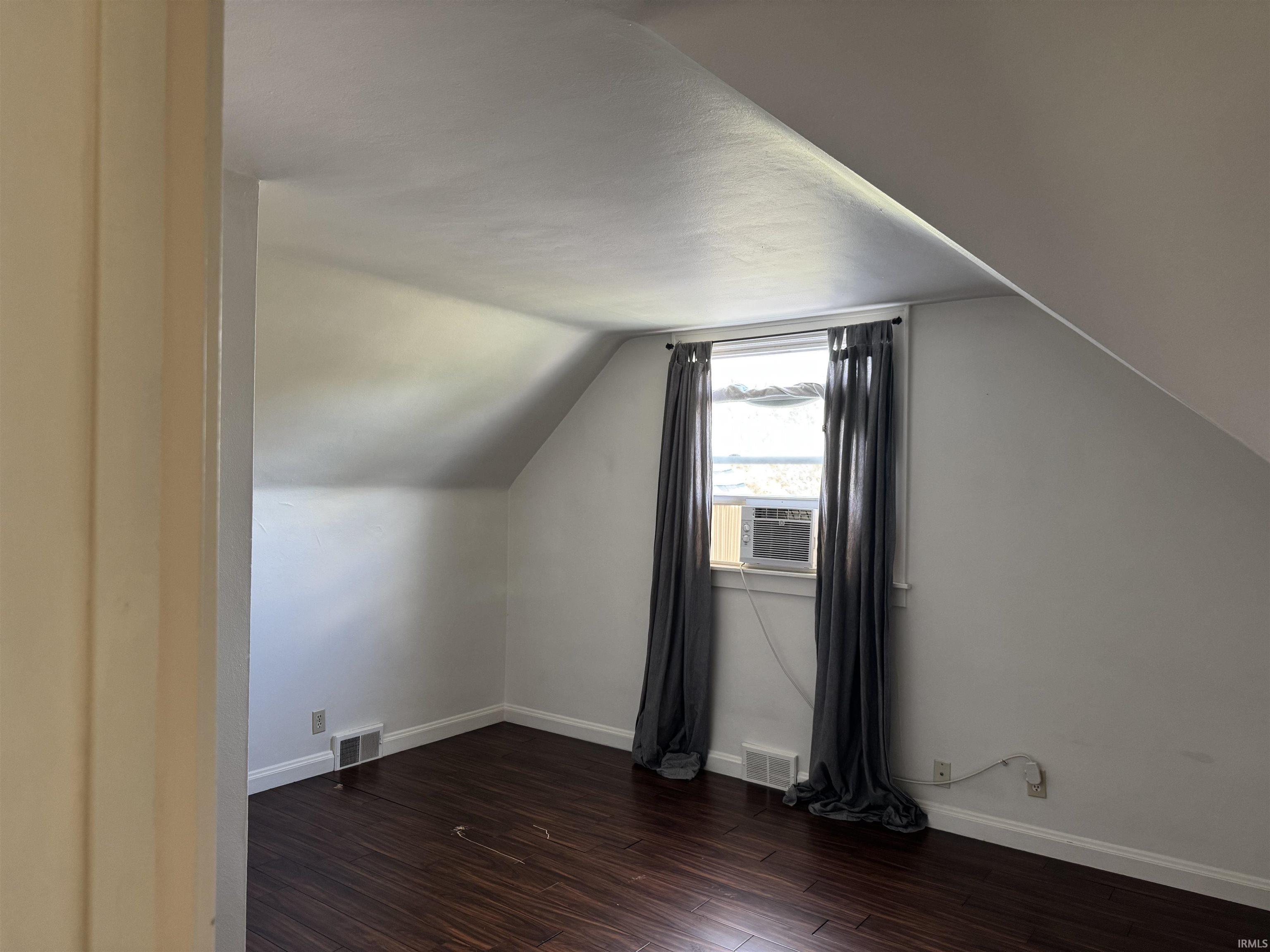 704 North Washington Street Decatur, IN 46733 - Photo 19 of 31