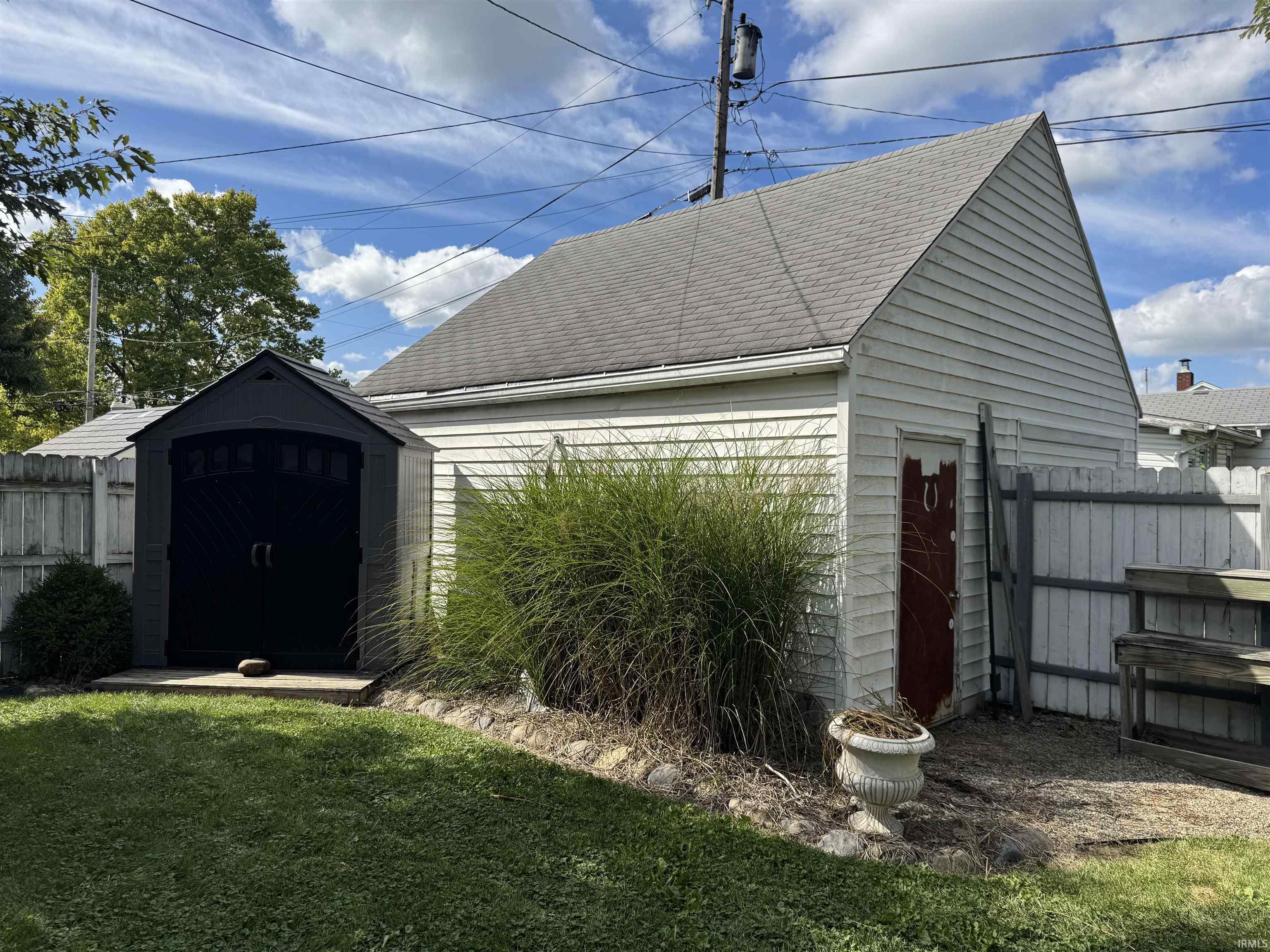 704 North Washington Street Decatur, IN 46733 - Photo 27 of 31