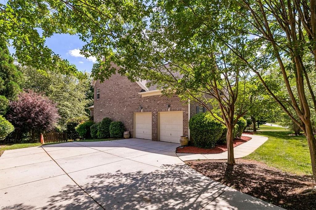 3205 Owls Roost Road Greensboro, NC 27410 - Photo 3 of 49