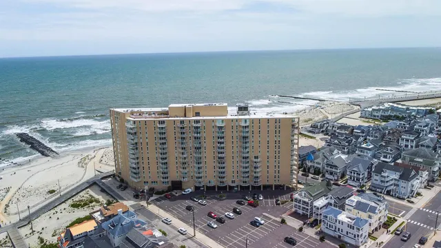 $10,575 | 322 Boardwalk, Unit 206, Ocean City, NJ 08226