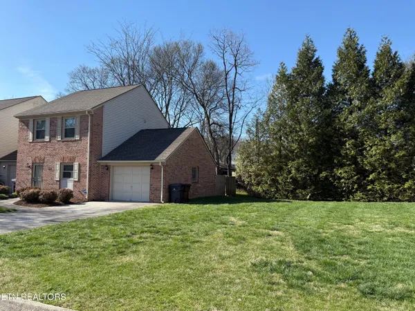 $265,000 | 4425 Washington Court, Knoxville, TN 37917