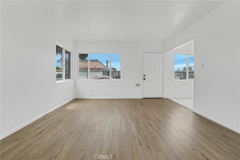 904 South Bullis Road Compton, CA 90221 - Photo 6 of 21