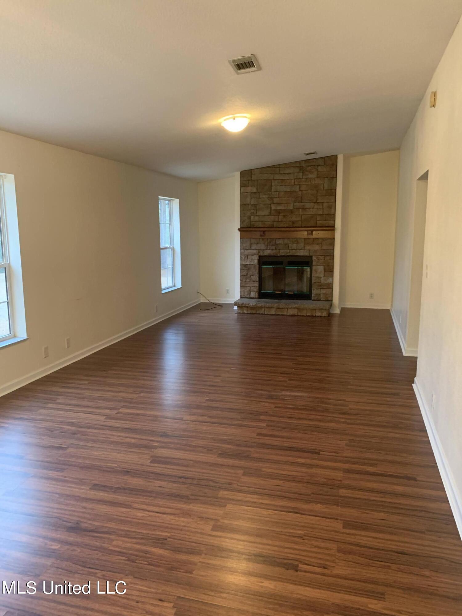 2125 Dogwood Ridge Road Kiln, MS 39556 - Photo 6 of 27 Living Room