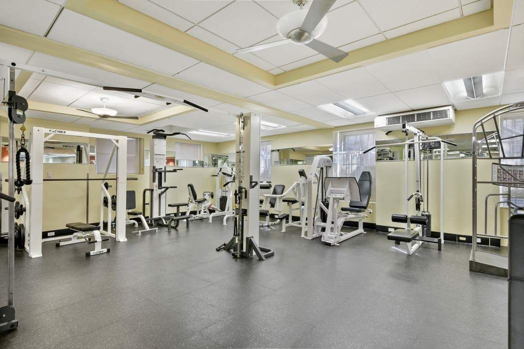 173-175 Riverside Drive, Unit 12Z Manhattan, NY 10024 - Photo 21 of 23