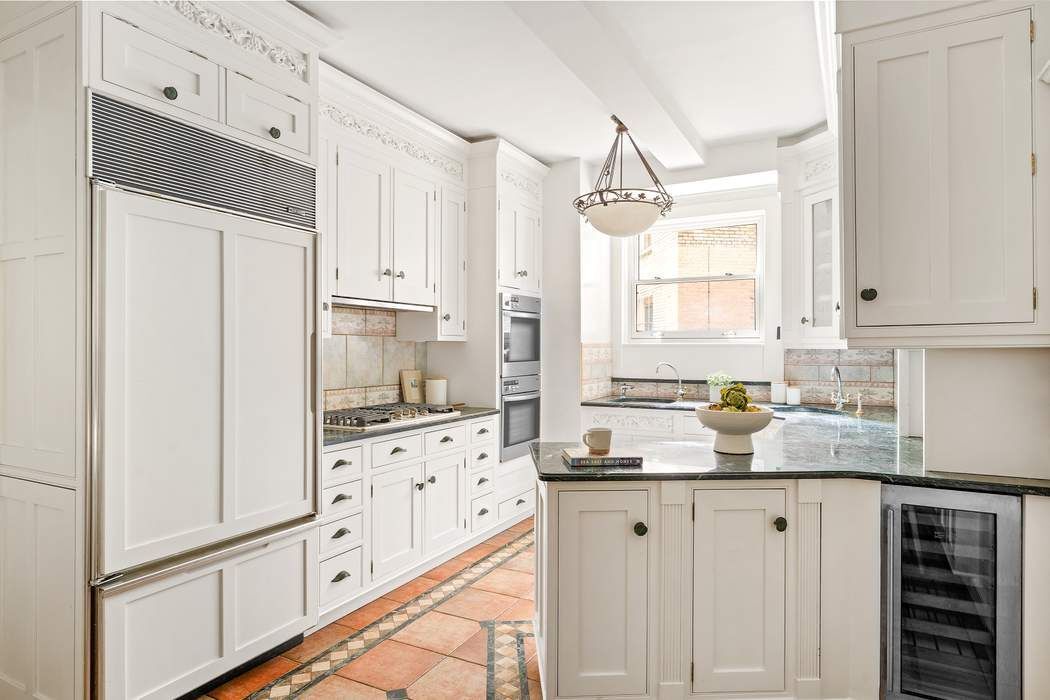 173-175 Riverside Drive, Unit 12Z Manhattan, NY 10024 - Photo 8 of 23