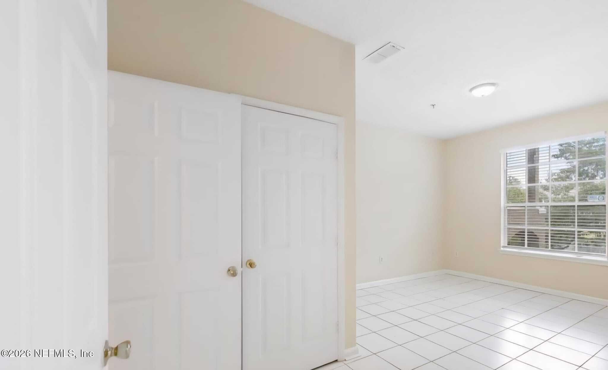 10550 Baymeadows Road, Unit 510 Jacksonville, FL 32256 - Photo 16 of 36 Outlook_PrimaryBed1