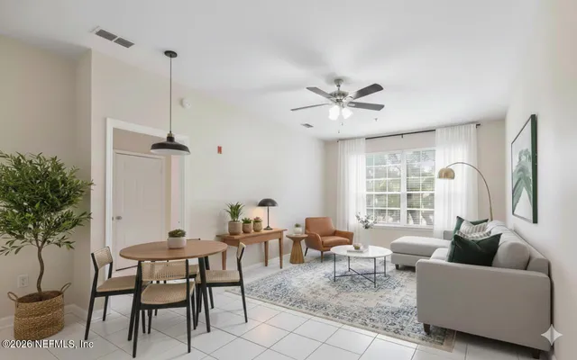 $1,800 | 10550 Baymeadows Road, Unit 510, Jacksonville, FL 32256