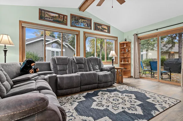 $300,000 | 2013 91st Lane, Brooklyn Park, MN 55443