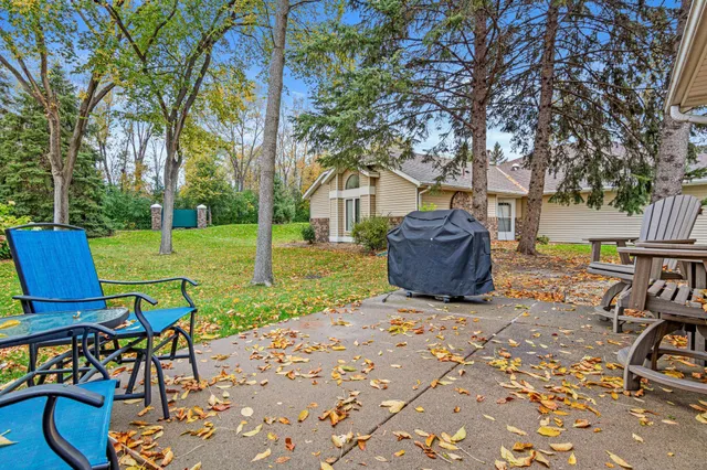 $300,000 | 2013 91st Lane, Brooklyn Park, MN 55443