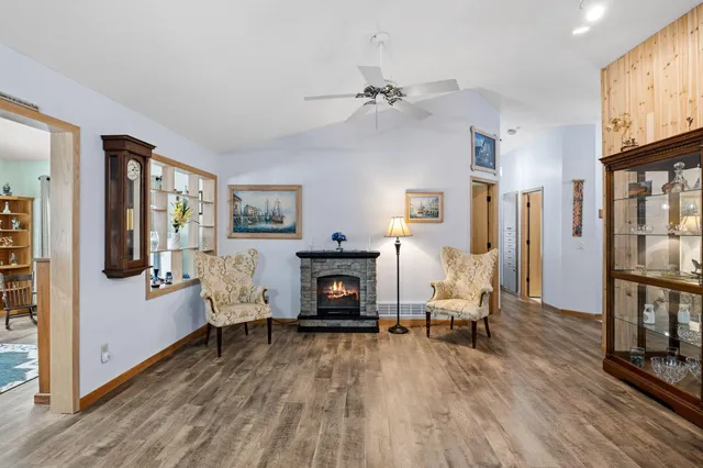 $300,000 | 2013 91st Lane, Brooklyn Park, MN 55443