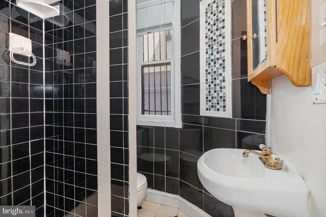 $795,000 | 716 4th Street Northeast, Washington, DC 20002