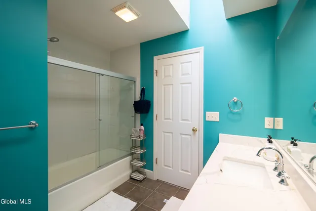 $4,500 | 20 Fairhill Road, Clifton Park, NY 12065