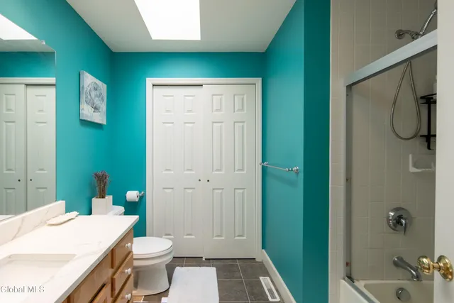 $4,500 | 20 Fairhill Road, Clifton Park, NY 12065