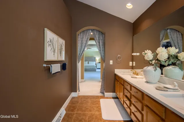 $4,500 | 20 Fairhill Road, Clifton Park, NY 12065