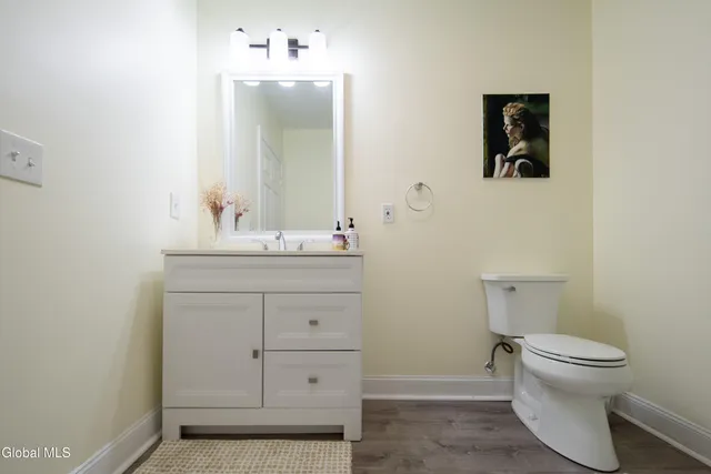 $4,500 | 20 Fairhill Road, Clifton Park, NY 12065