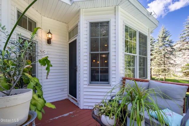 $4,500 | 20 Fairhill Road, Clifton Park, NY 12065