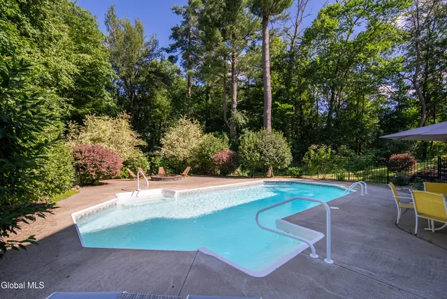 $4,500 | 20 Fairhill Road, Clifton Park, NY 12065