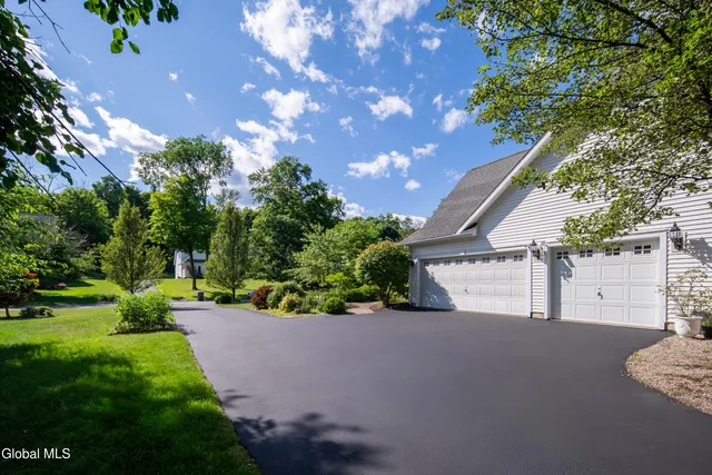 $4,500 | 20 Fairhill Road, Clifton Park, NY 12065