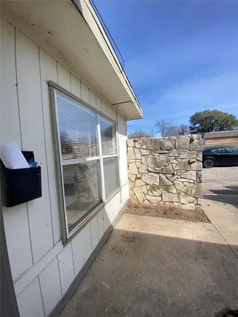 $1,195 | 6808 Trail Lake Drive, Fort Worth, TX 76133