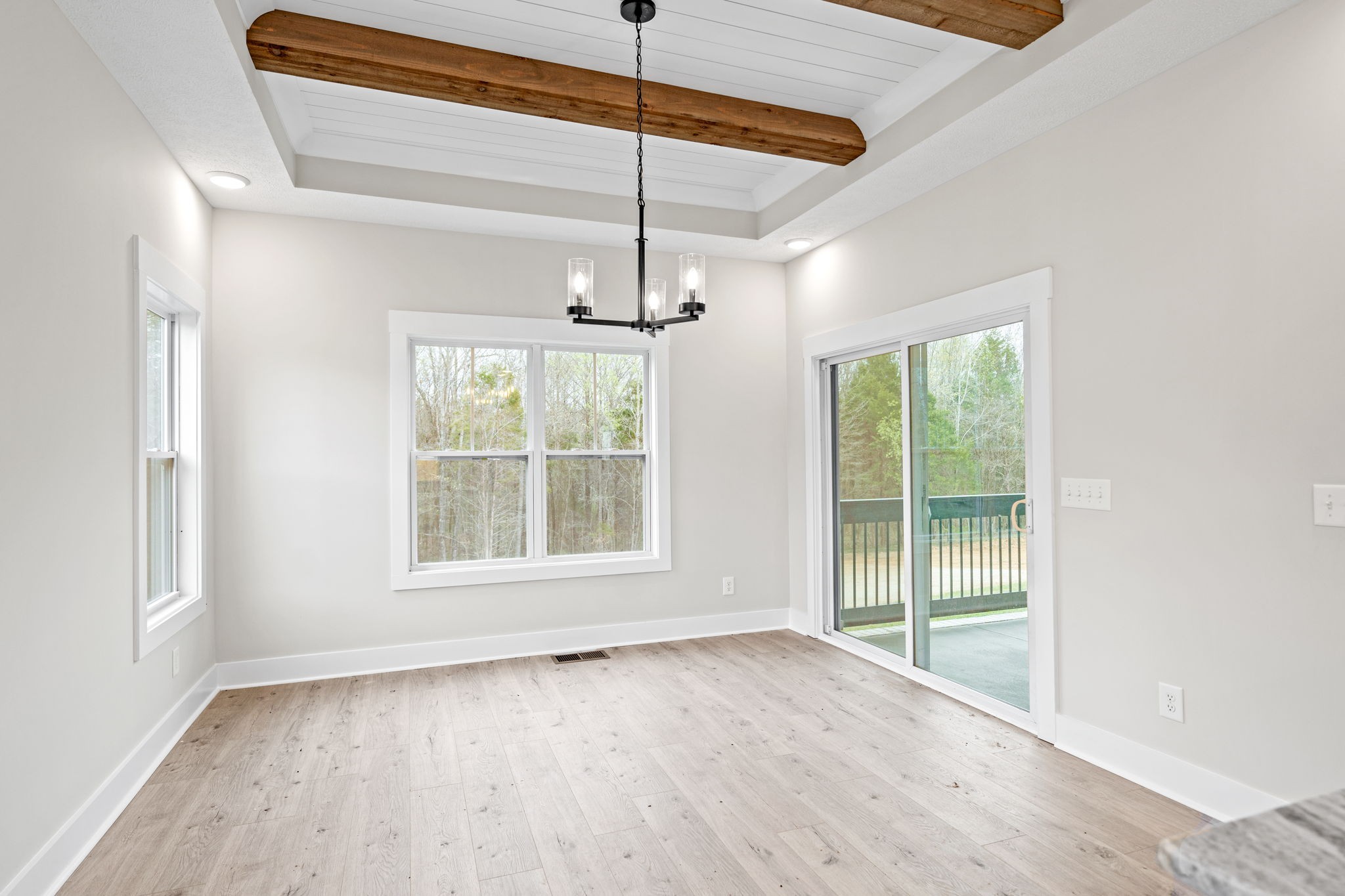 1773 Powell Road Clarksville, TN 37043 - Photo 18 of 42 Gallery Image 18