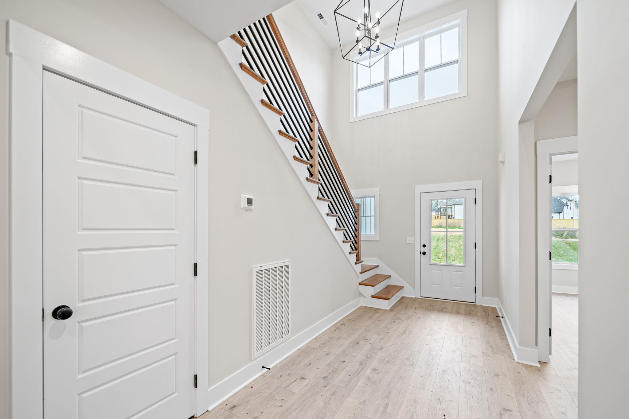 1773 Powell Road Clarksville, TN 37043 - Photo 7 of 42 Gallery Image 7
