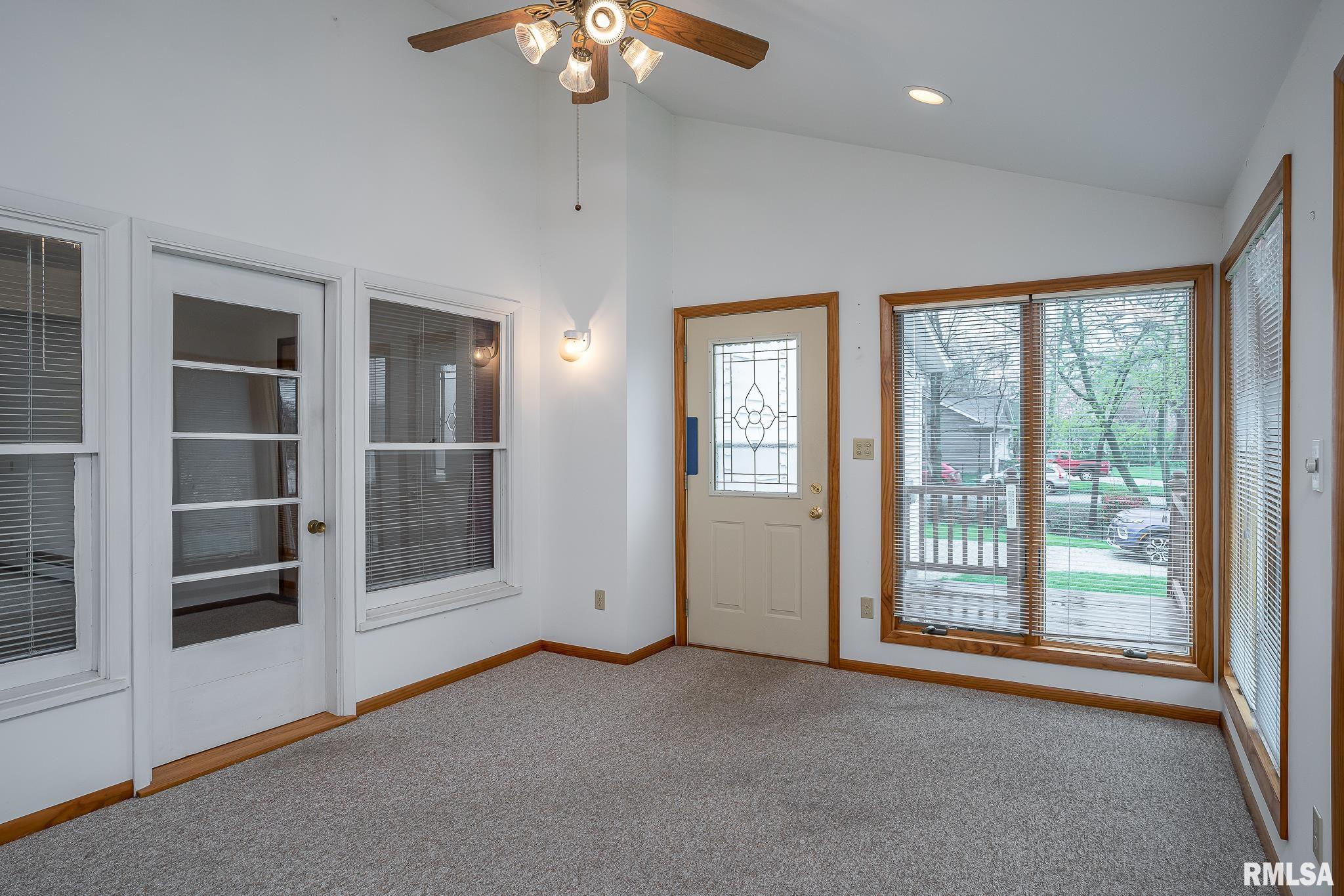 714 North Main Street Port Byron, IL 61275 - Photo 12 of 25